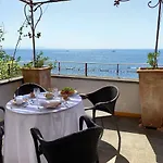 Üdülőközpont Le Baste