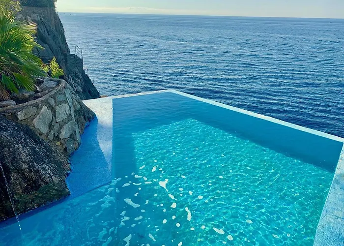 Курортный комплекс Le Baste