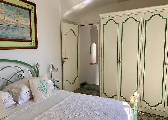 Le Baste Фуроре